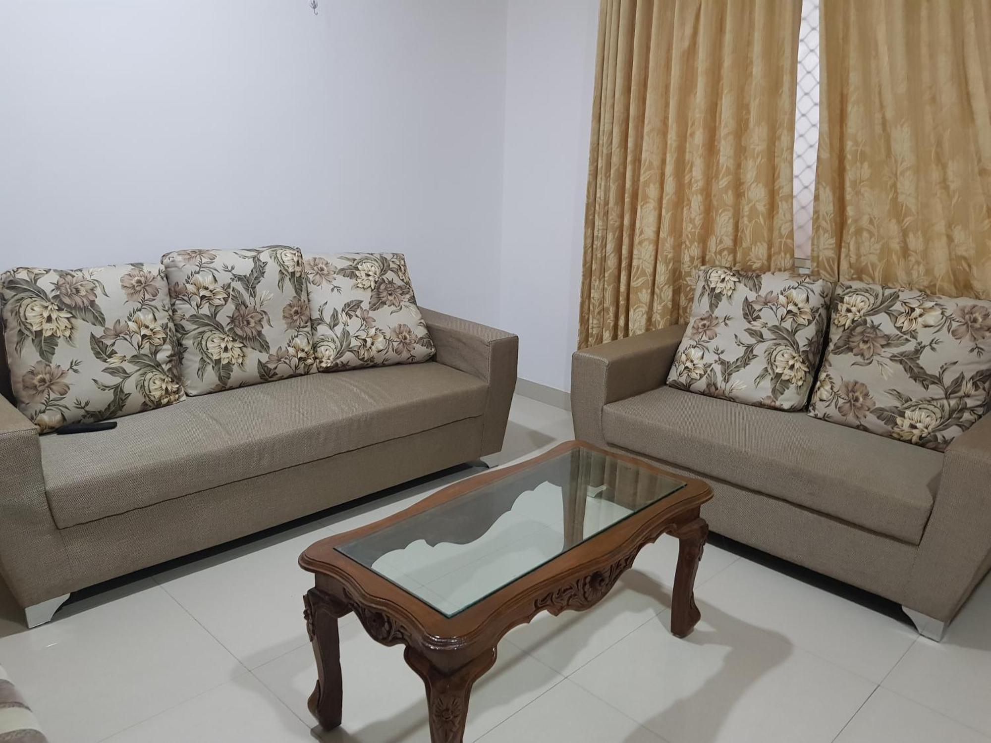 Saba Executive Rooms And Apartments Hyderabad Bagian luar foto
